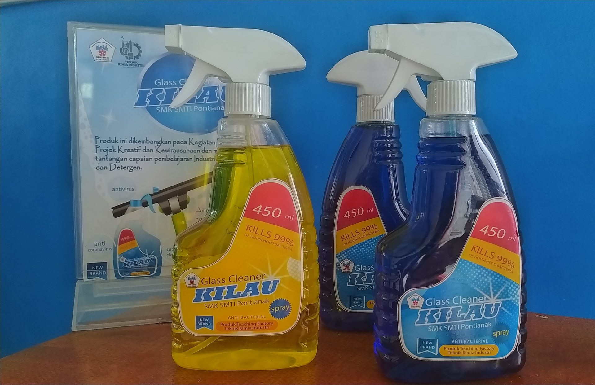 Formulasi Produk Cairan Pembersih Kaca
